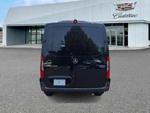 Used 2022 Mercedes-Benz Sprinter 2500 image 5