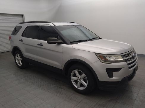 Used 2018 Ford Explorer 4WD image 11