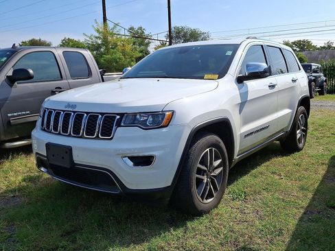 Used 2022 Jeep Grand Cherokee Limited image 1