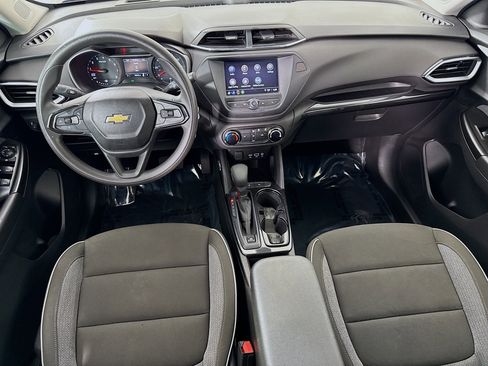 Used 2022 Chevrolet TrailBlazer LS image 23