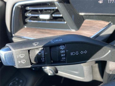 New 2025 Chevrolet Tahoe Premier image 22