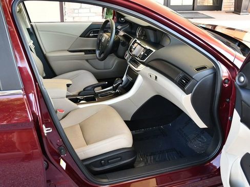 Used 2014 Honda Accord EX-L image 42