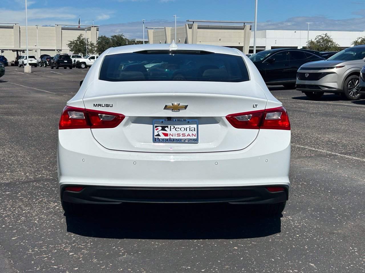 Used 2024 Chevrolet Malibu LT FWD image 5