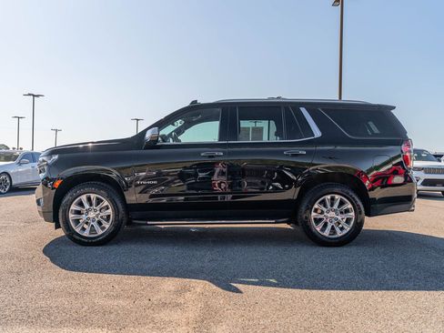 Used 2024 Chevrolet Tahoe Premier AWD/4WD image 4
