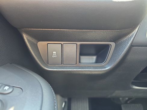 New 2026 Honda HR-V LX image 23