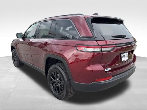 New 2026 Jeep Grand Cherokee Altitude AWD/4WD image 6
