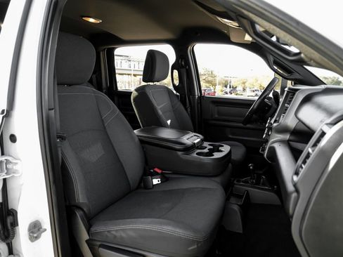 Used 2022 RAM 3500 Tradesman image 30