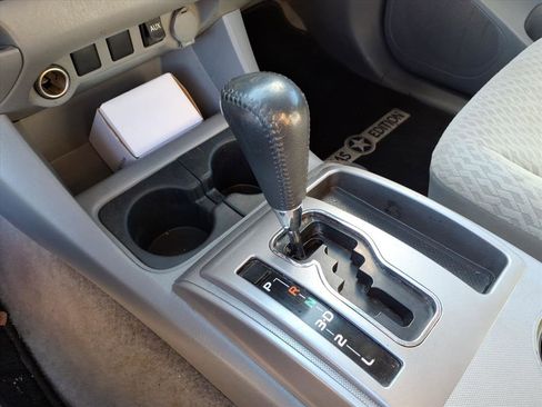 Used 2011 Toyota Tacoma PreRunner image 23