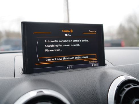 Used 2016 Audi A3 e-tron Premium Plus w/ Premium Plus Package image 36