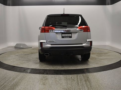 Used 2017 GMC Terrain SLE image 7