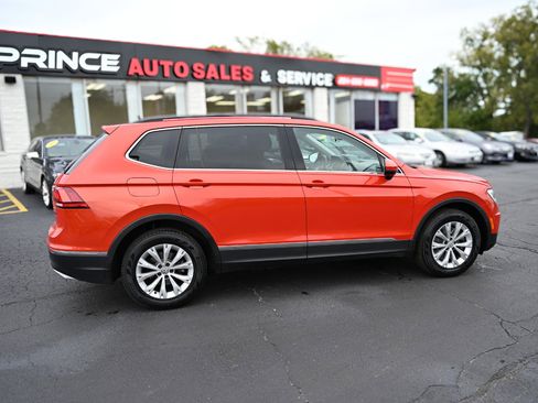 Used 2018 Volkswagen Tiguan SE image 10