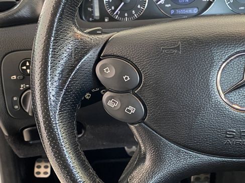 Used 2009 Mercedes-Benz CLK 350 Cabriolet image 15