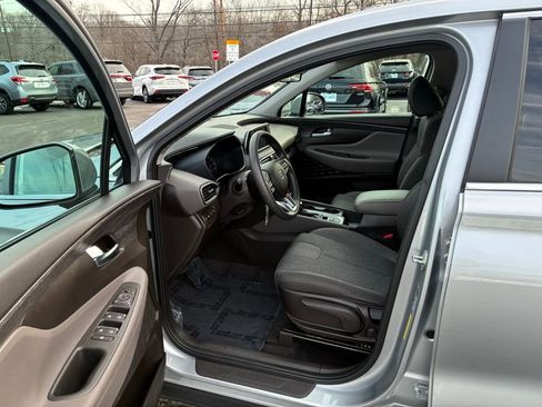 Used 2020 Hyundai Santa Fe SE image 22