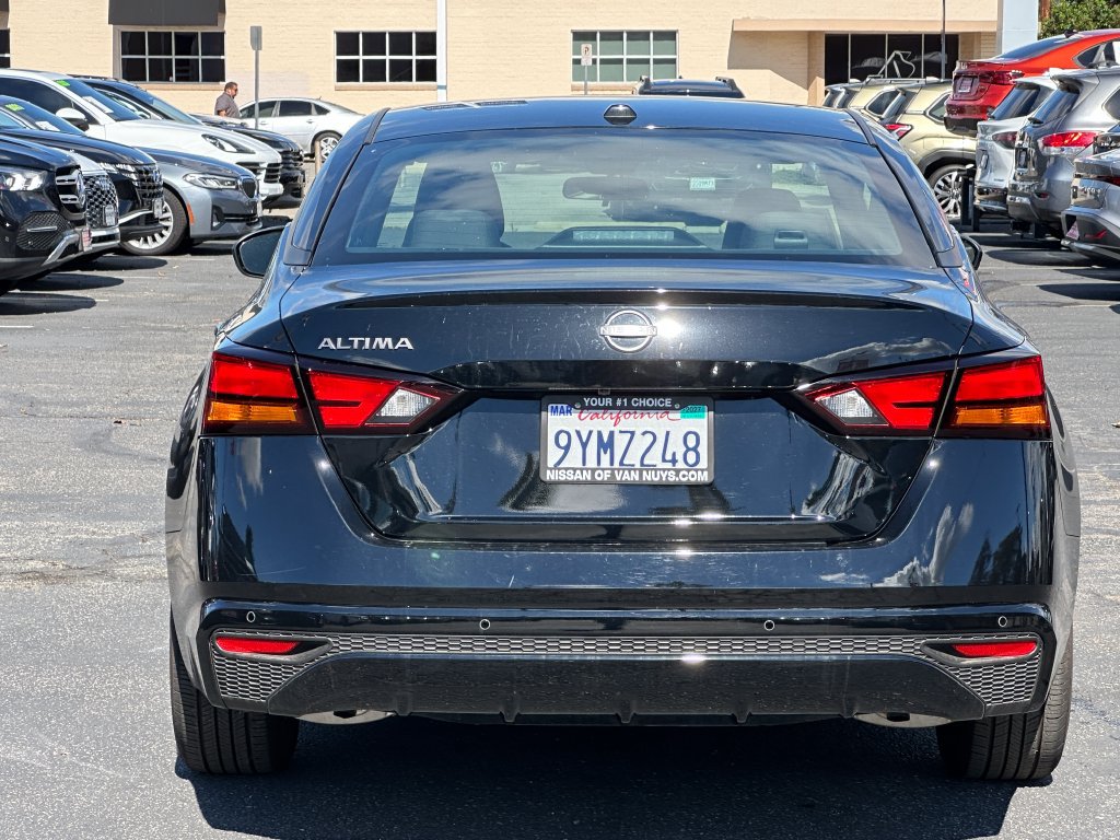 Used 2025 Nissan Altima 2.5 S FWD image 6