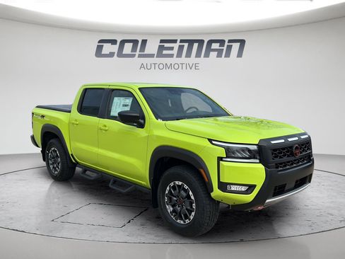 New 2026 Nissan Frontier PRO-4X w/ Pro-4x Convenience Package image 3