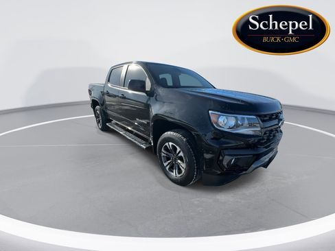 Certified 2021 Chevrolet Colorado Z71 w/ Safety Package image 2