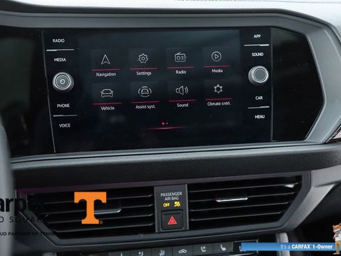Used 2023 Volkswagen Jetta GLI Autobahn FWD image 25
