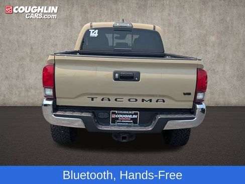 Used 2019 Toyota Tacoma TRD Off-Road AWD/4WD image 7