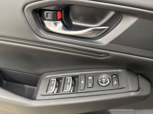 Certified 2024 Honda Accord EX image 33