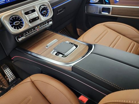 New 2026 Mercedes-Benz G 580 w/ EQ Technology image 10