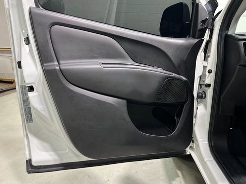 Used 2021 RAM ProMaster City Tradesman image 16