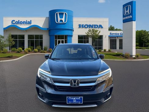 Used 2021 Honda Pilot Touring image 10