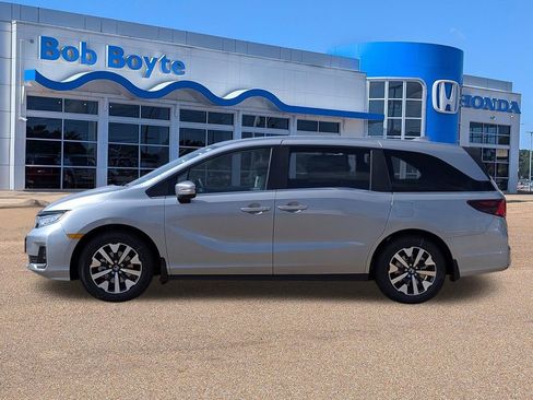 New 2026 Honda Odyssey EX-L image 2