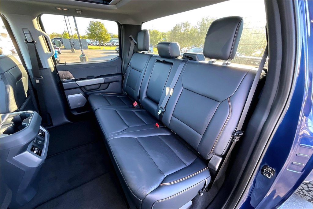 Used 2027 Ford F450 Lariat AWD/4WD image 27