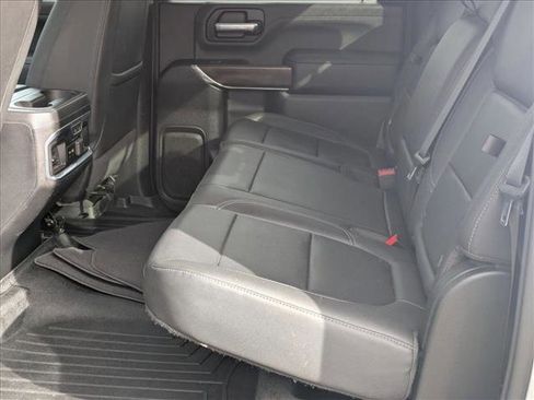 Used 2020 GMC Sierra 2500 SLT w/ SLT Convenience Package image 17