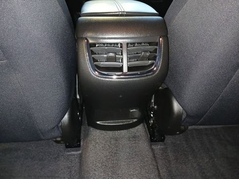 Certified 2025 Chevrolet Malibu LT image 21