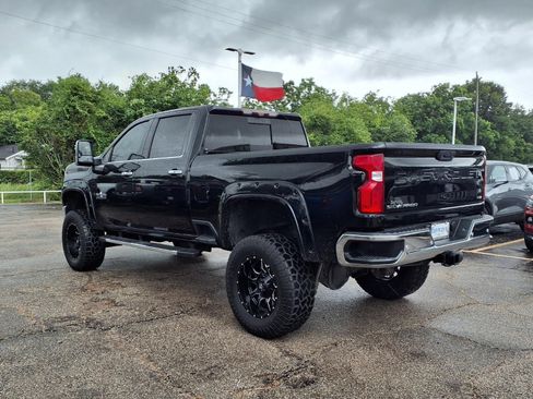 Used 2020 Chevrolet Silverado 2500 LTZ w/ LTZ Texas Edition AWD/4WD image 23