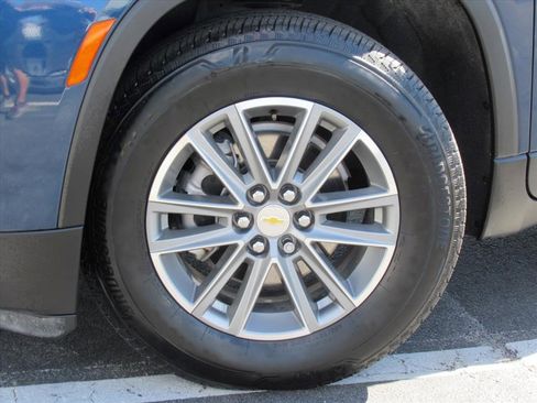 Certified 2023 Chevrolet Traverse LT image 7