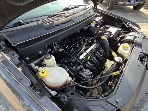 Used 2020 Dodge Journey Crossroad FWD image 23