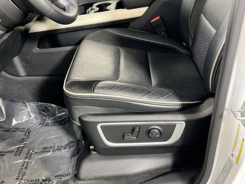 Used 2022 RAM 1500 Laramie image 19