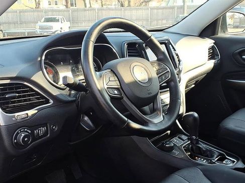 Used 2021 Jeep Cherokee Limited AWD/4WD image 18