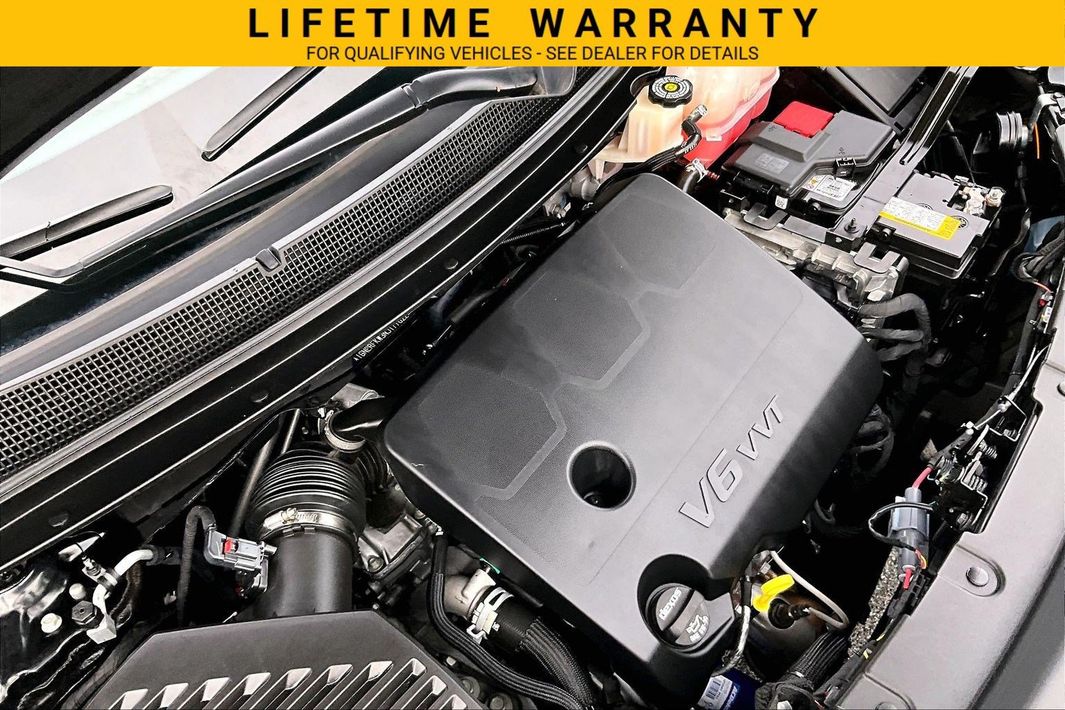 Certified 2022 Chevrolet Traverse LS FWD image 35
