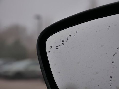 Used 2020 Ford Escape SE Sport image 22