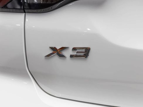 Used 2022 BMW X3 xDrive30i w/ Premium Package AWD/4WD image 7