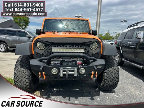 Used 2012 Jeep Wrangler Unlimited Sport w/ Connectivity Group AWD/4WD image 2