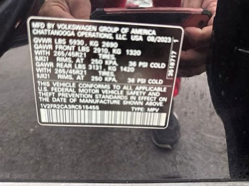 Used 2024 Volkswagen Atlas SEL Premium R-Line image 45