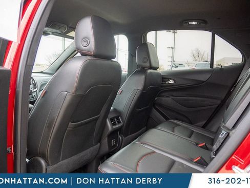 Used 2023 Chevrolet Equinox RS w/ RS Leather Package image 18