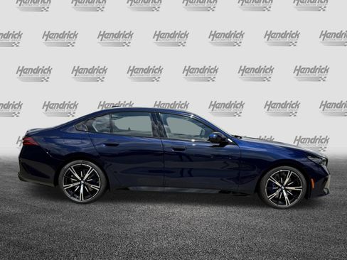 New 2027 BMW 530i xDrive w/ M Sport Package AWD/4WD image 11