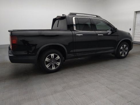 Used 2017 Honda Ridgeline RTL-E image 10