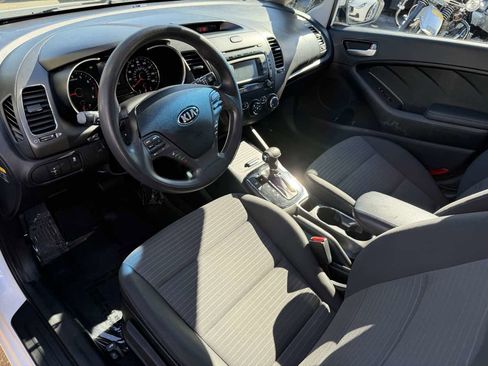 Used 2017 Kia Forte LX w/ LX Popular Package image 20