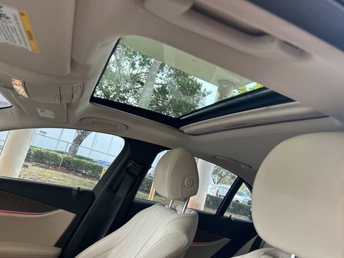 Used 2022 Mercedes-Benz E 350 4MATIC Sedan image 20