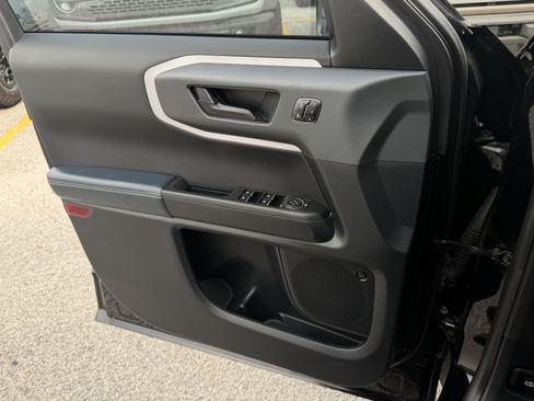 Certified 2023 Ford Bronco Sport Outer Banks w/ Tech Package AWD/4WD image 24