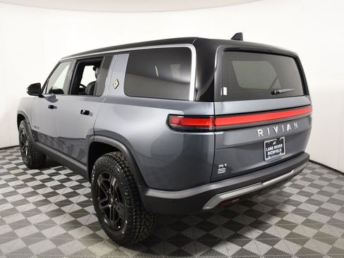 Used 2024 Rivian R1S Adventure AWD/4WD image 4