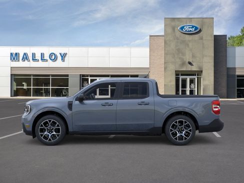 New 2026 Ford Maverick Lariat image 3