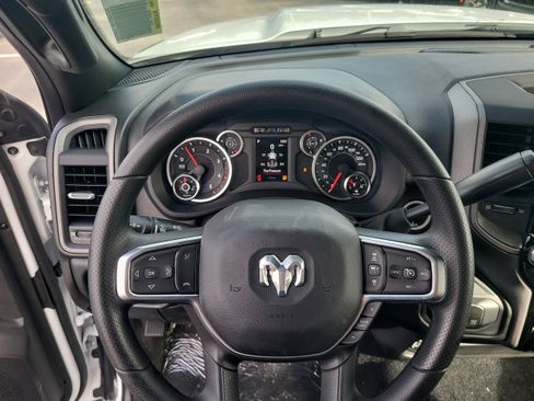 New 2026 RAM 2500 Tradesman AWD/4WD image 19