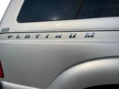 Used 2016 Ford F250 Platinum w/ FX4 Off-Road Package AWD/4WD image 13